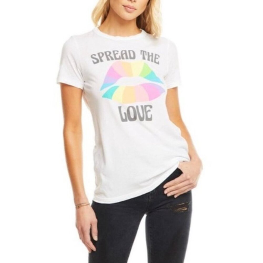 CHASER Spread The Love Tee Sz L White Rainbow Lips Graphic Print Cotton Top Y2K